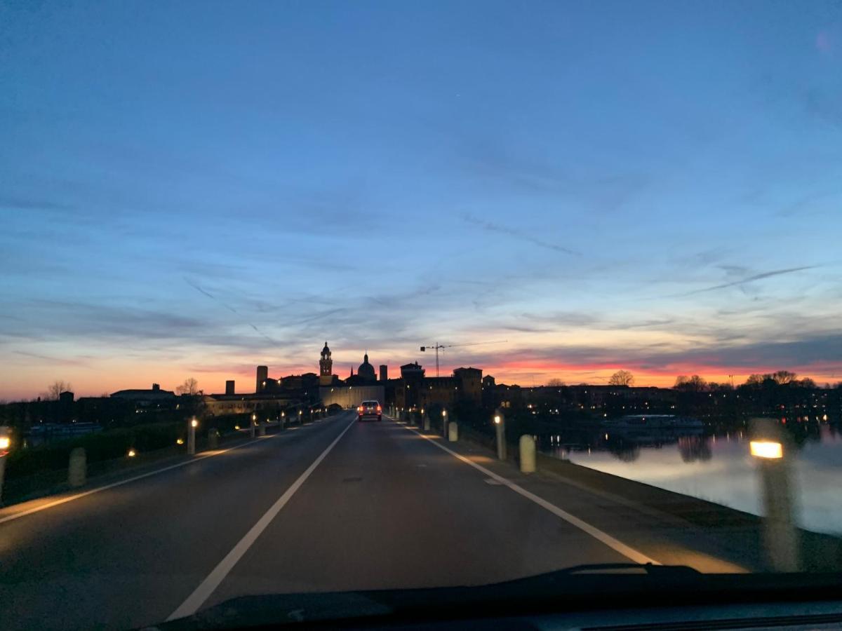 Casa Mantova 2 Appartamento Esterno foto